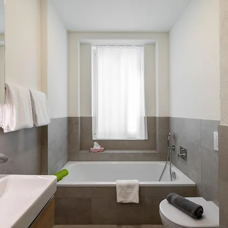 Lischana 410 سكول