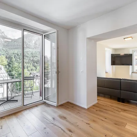 Apartment Lischana 410